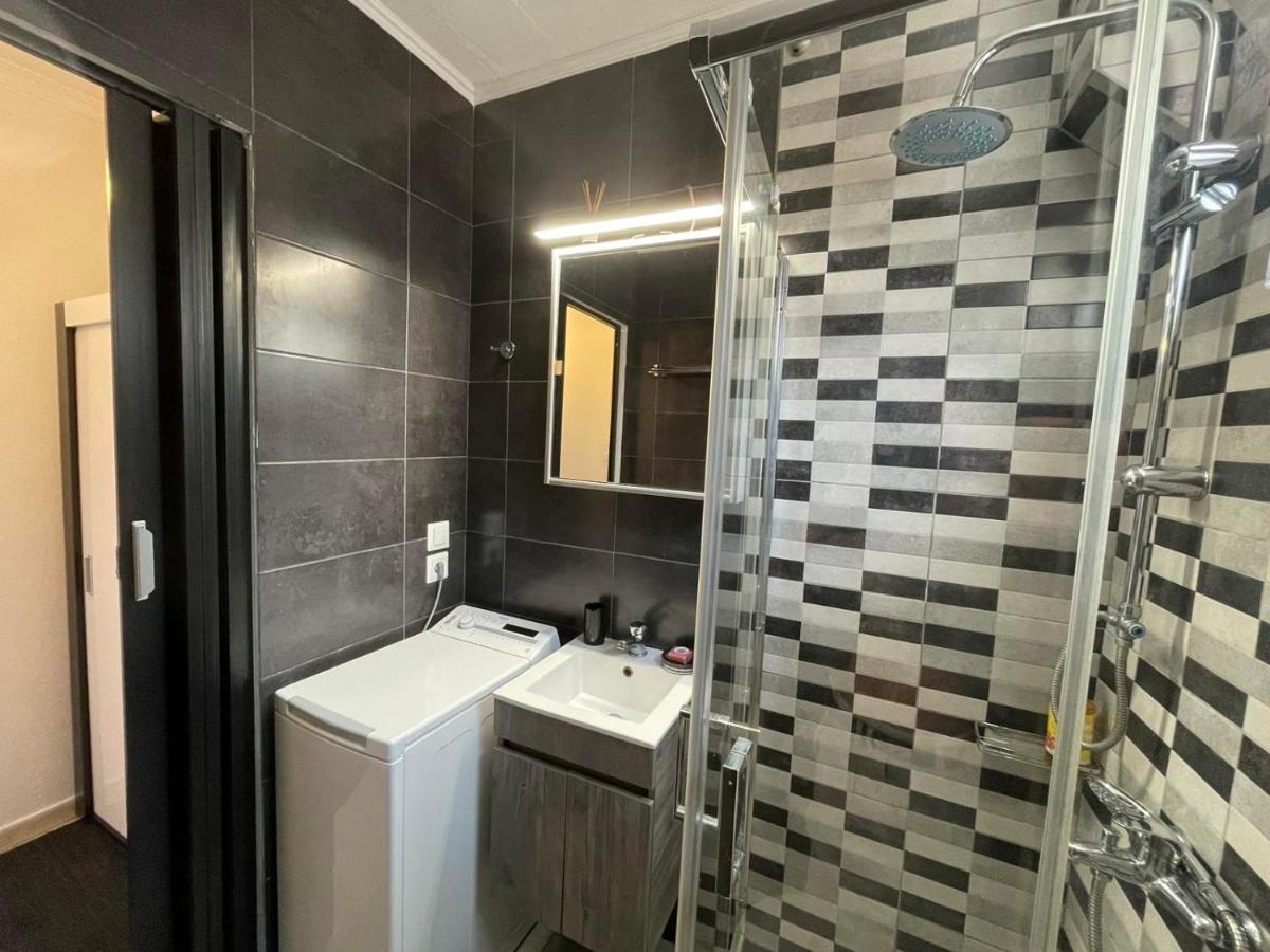 Lux Studio Apartment อเล็กซานโดรโพลิส ภายนอก รูปภาพ
